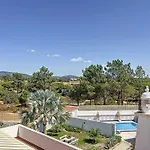 Pineview Terrace And Pool Apartman Olhão