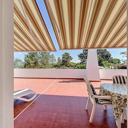 Apartment Pineview Terrace And Pool