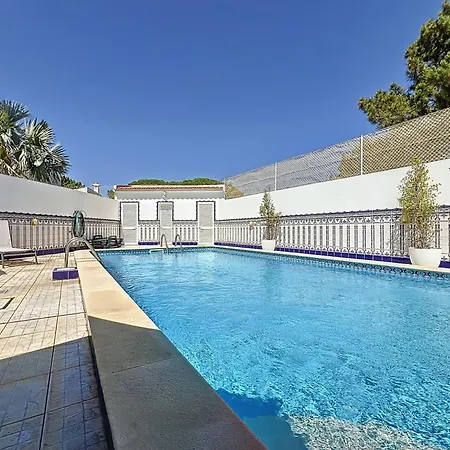 Apartment Pineview Terrace And Pool *