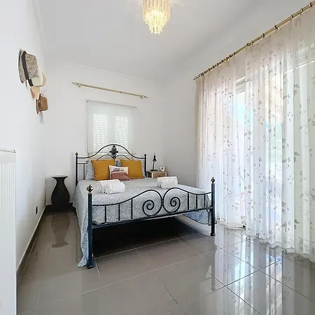 Apartment Pineview Terrace And Pool