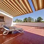 Pineview Terrace And Pool *